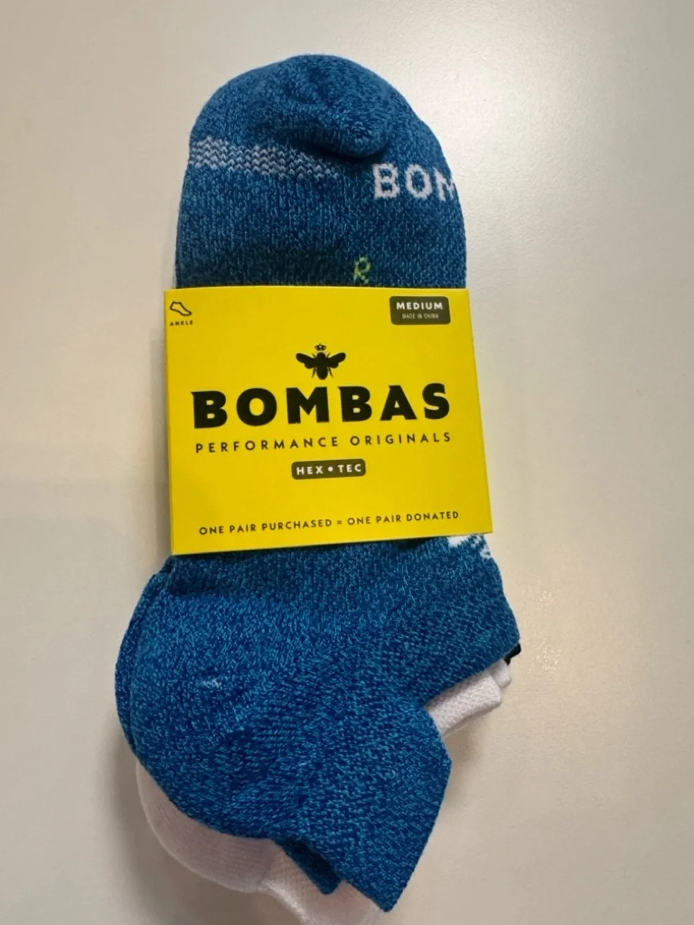 Bombas NWT 3Pair HEX-TEC SZ: Med Color: 1ea Blue, White, Black